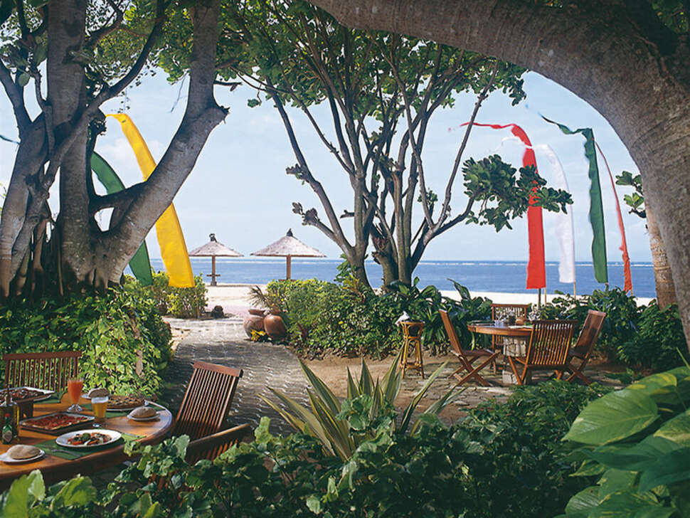Een foto van het terras bij Hyatt Regency Bali