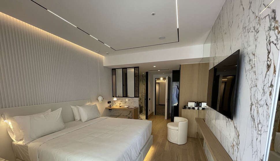 Ein Foto Ethereal White Resort