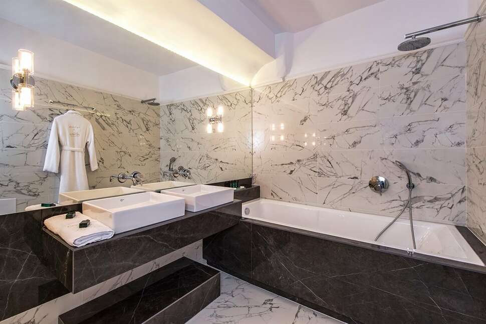 Een foto van Athina Luxury Suites