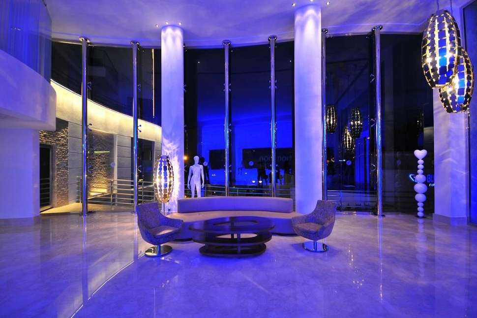 Een foto van het interieur van Blue Bay Platinum