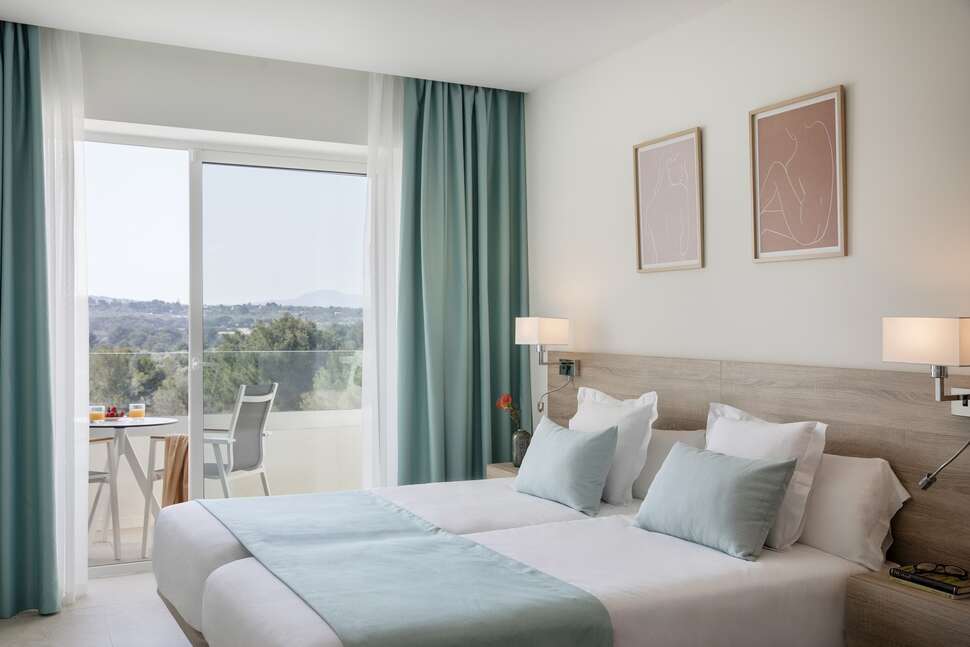 Ein Foto Aparthotel Marina Drach