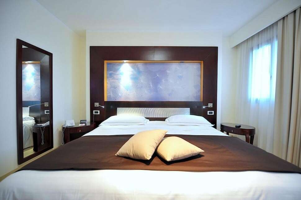 Ein Foto Mercure Olbia