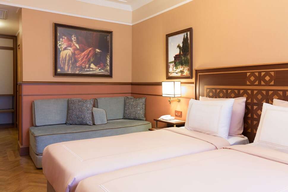 Ein Foto Lalahan Hotel