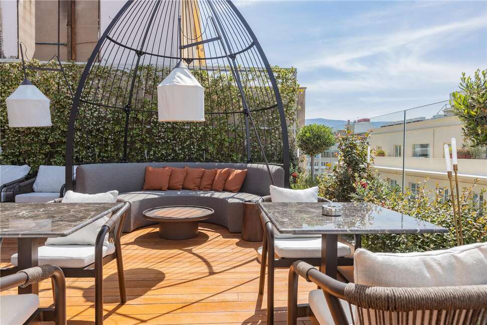 Een foto van Adia Aluma Athens Curio Collection by Hilton