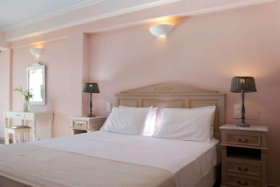 Ein Foto Red Tower Hotel