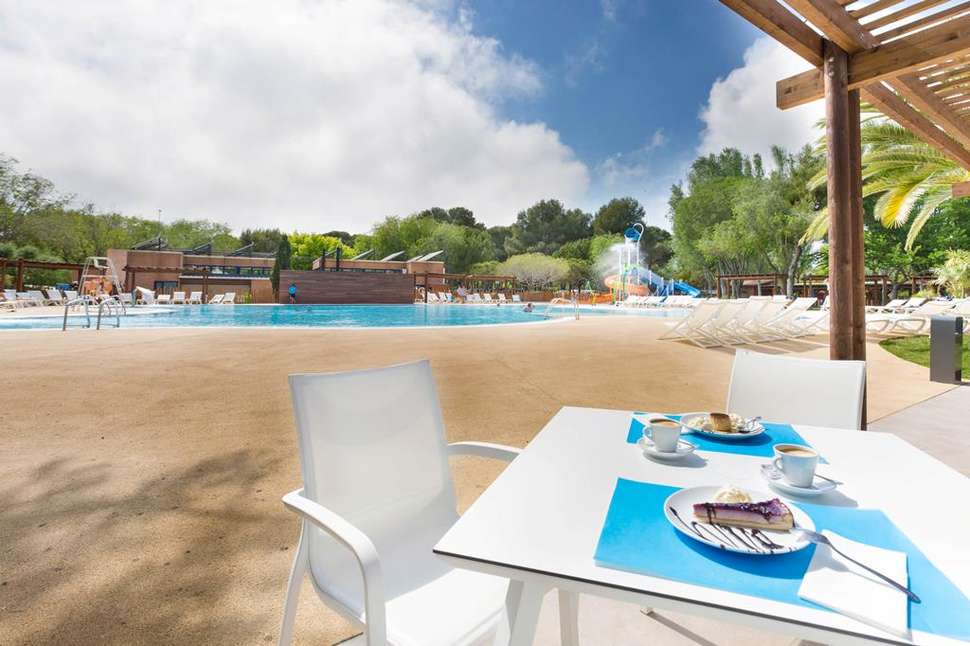Een foto van de faciliteiten bij Tamarit Park Resort