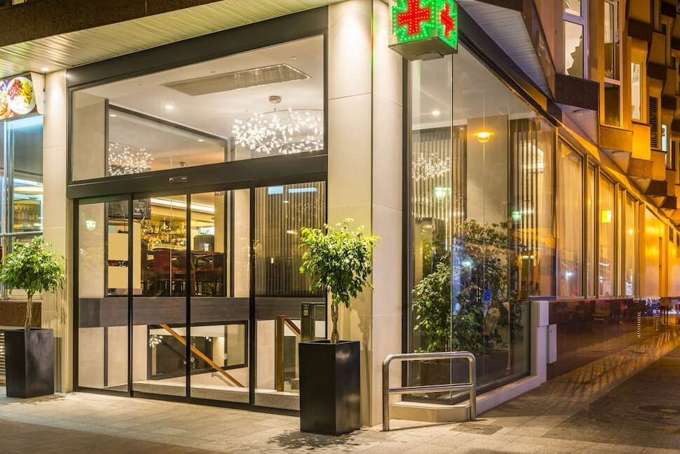 Een foto van de buitenkant van Hotel Marsol