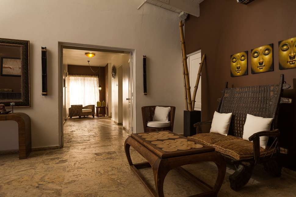 Een foto van het interieur van BlueBay Villas Doradas