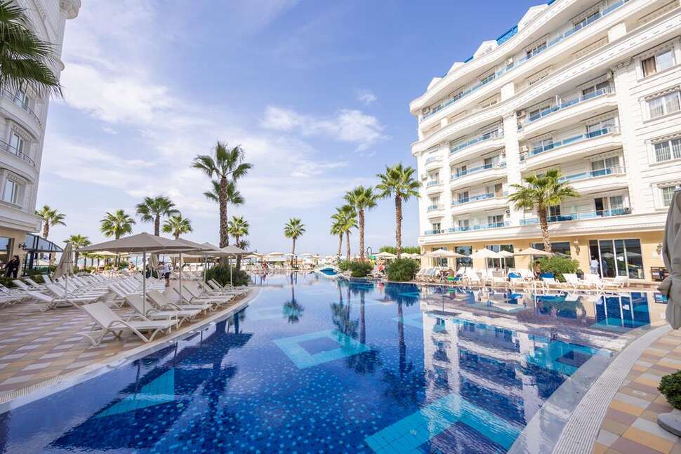 Ein Foto Hotel Grand Blue Fafa