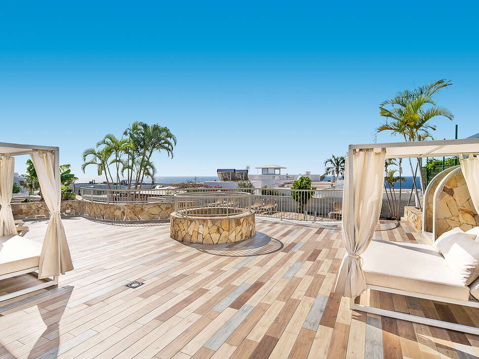 Een foto van het terras bij Appartementen Livvo Garden & Sea Boutique Lodging