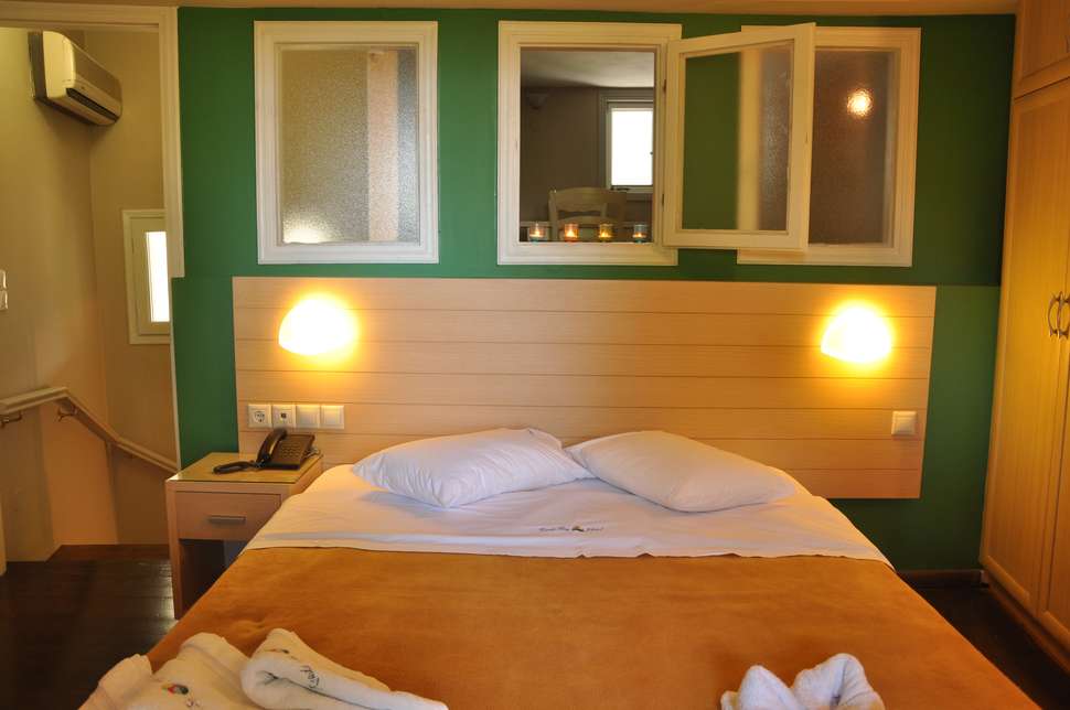 Ein Foto Rouda Bay Hotel