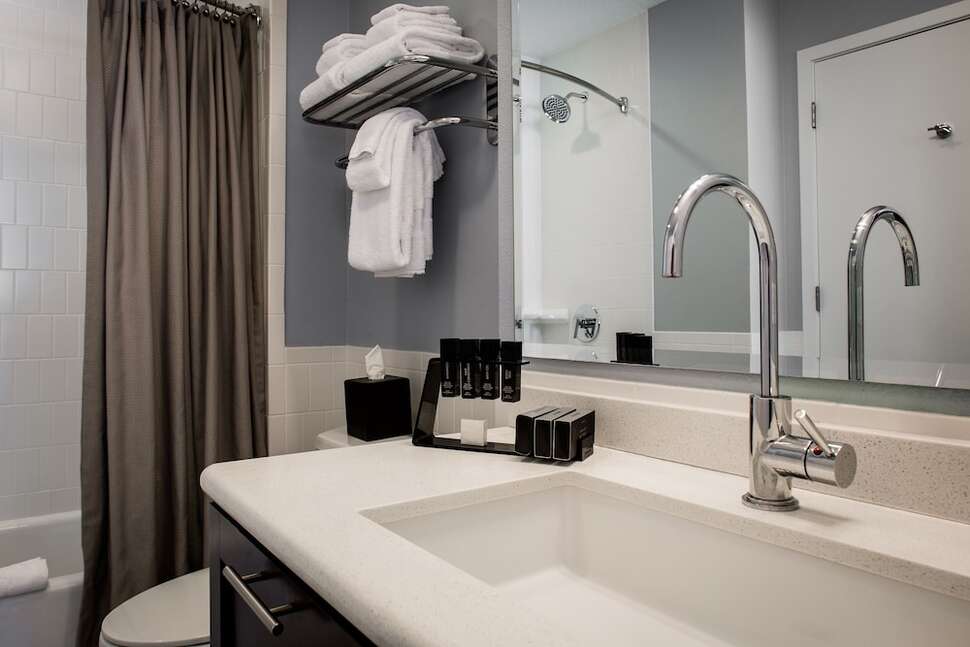 Ein Foto Melia Orlando Suite Hotel at Celebration