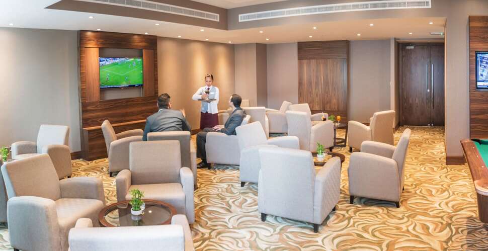 Een foto van het interieur van Hawthorn Suites by Wyndham Abu Dhabi City Centre