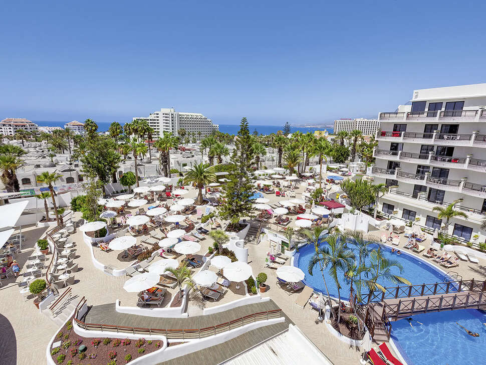 Een foto van het zwembad bij Hotel Tigotan Lovers & Friends