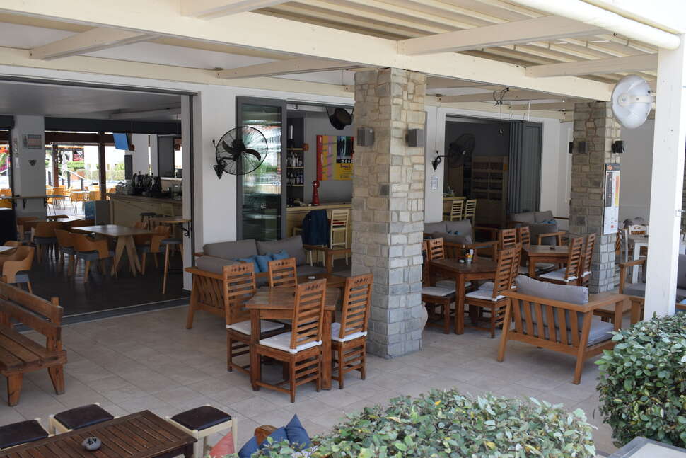 Een foto van Matina Pefkos Aparthotel