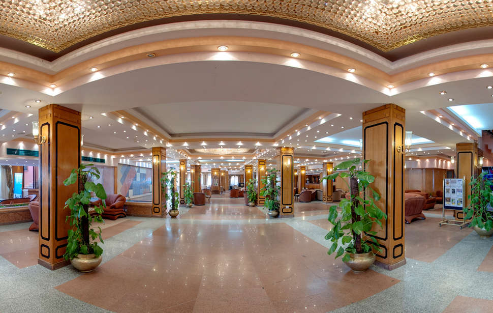 Een foto van het interieur van Blend Club Aqua Resort
