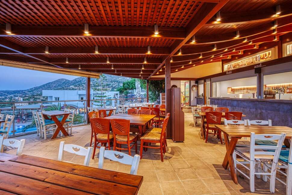 Een foto van de faciliteiten bij Elounda Water Park Residence Hotel