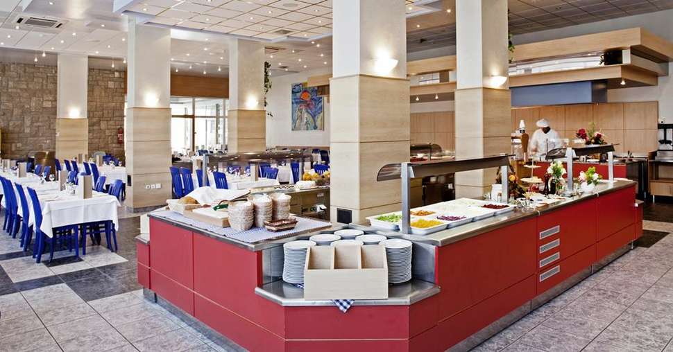 Een foto van de faciliteiten bij Bluesun Hotel Borak