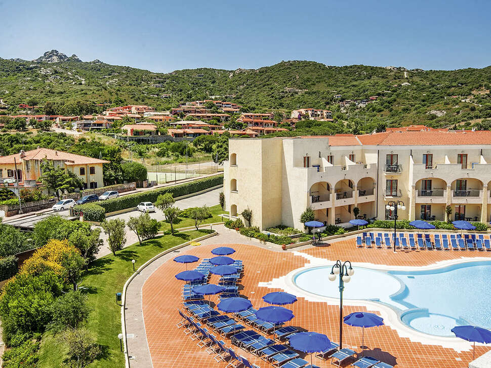 Een foto van het zwembad bij Blu Hotel Morisco Village