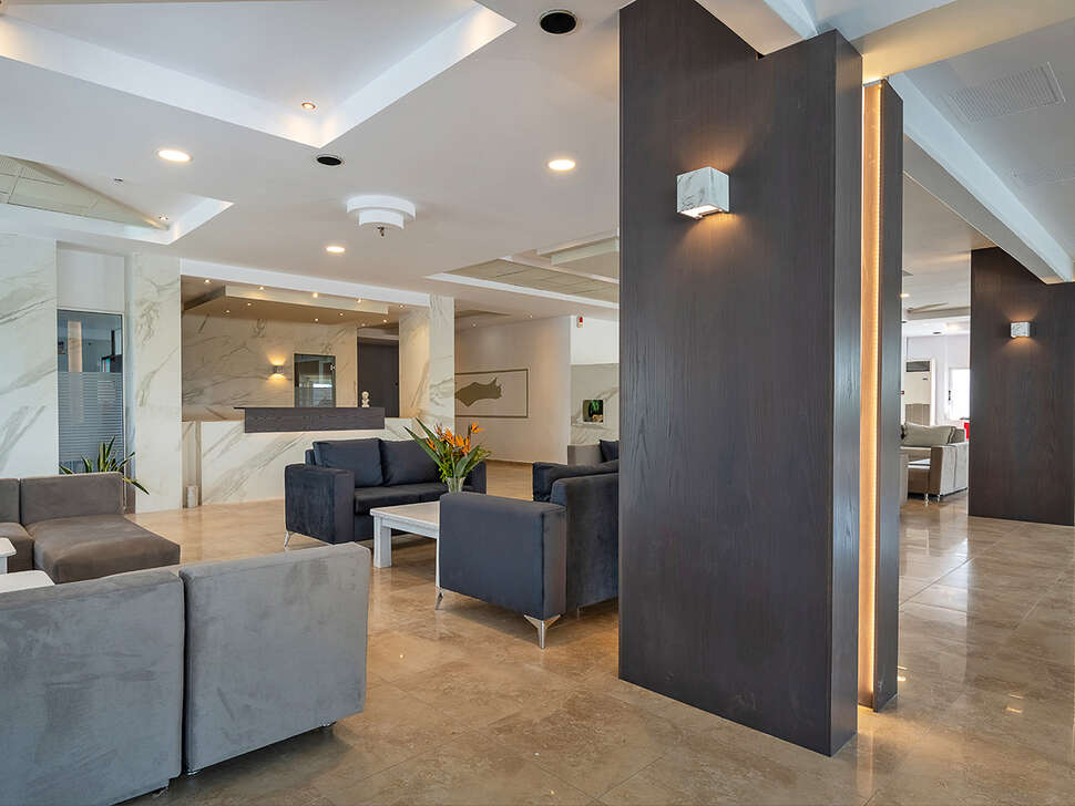 Een foto van het interieur van Ilios K Village Resort