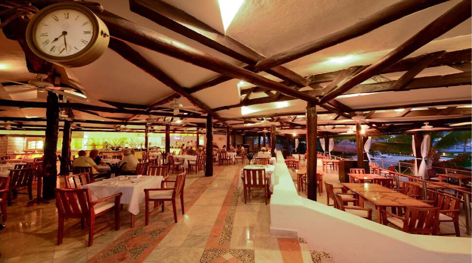 Ein Foto von den Einrichtungen im Sunset Marina Resort & Yacht Club