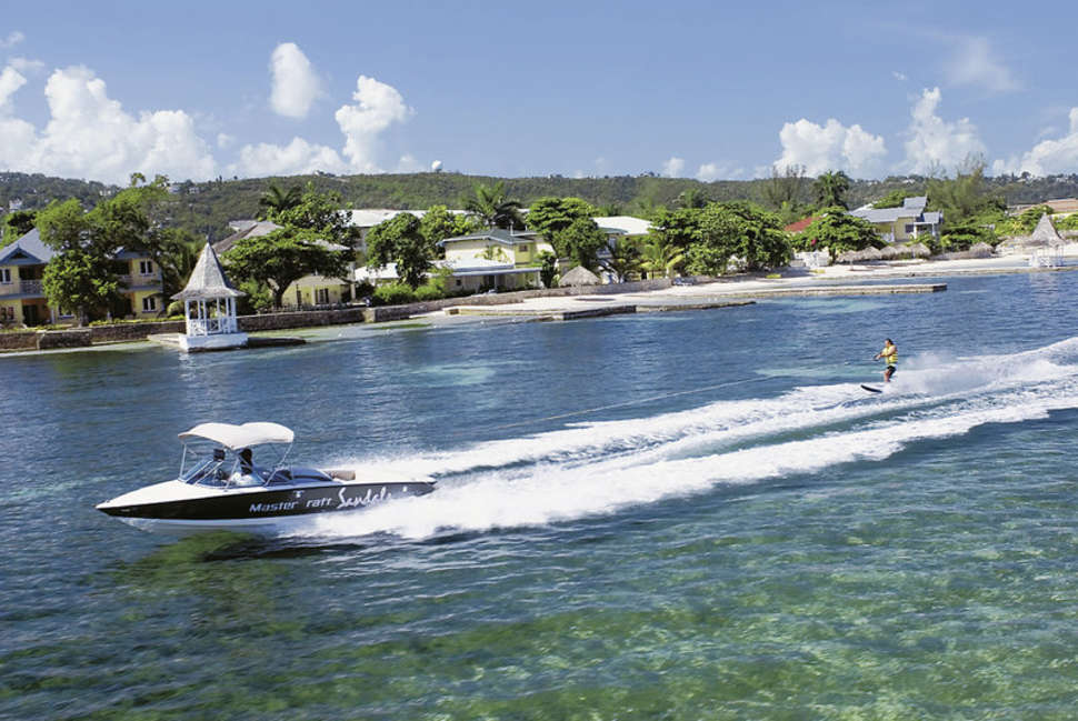 Ein Foto Sandals South Coast