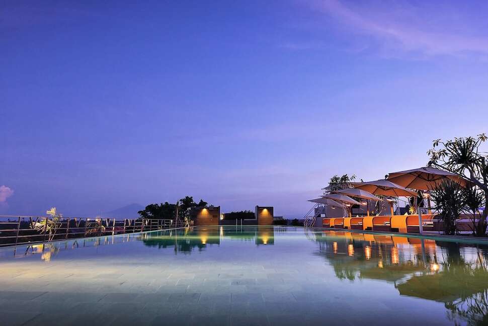 Een foto van De Vins Sky Hotel Seminyak