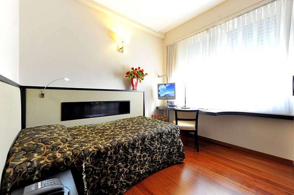 Ein Foto Hotel Ariston Milano