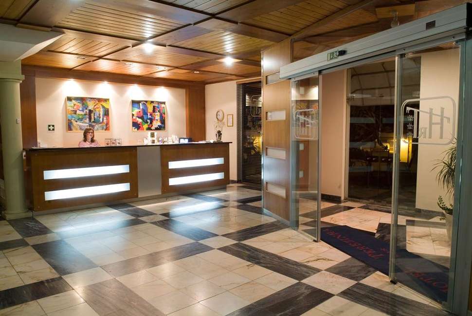 Een foto van het interieur van Residential Teresinha