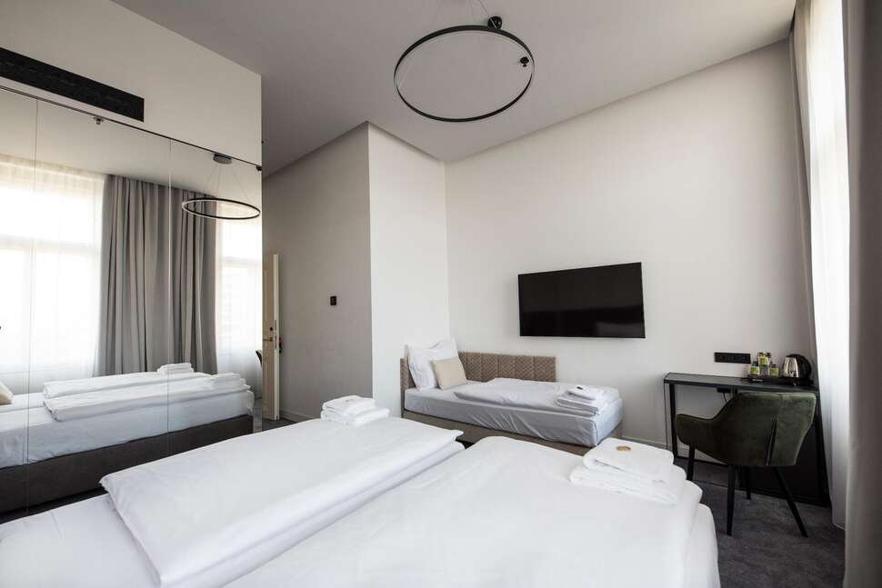 Ein Foto The Gold Bank Hotel