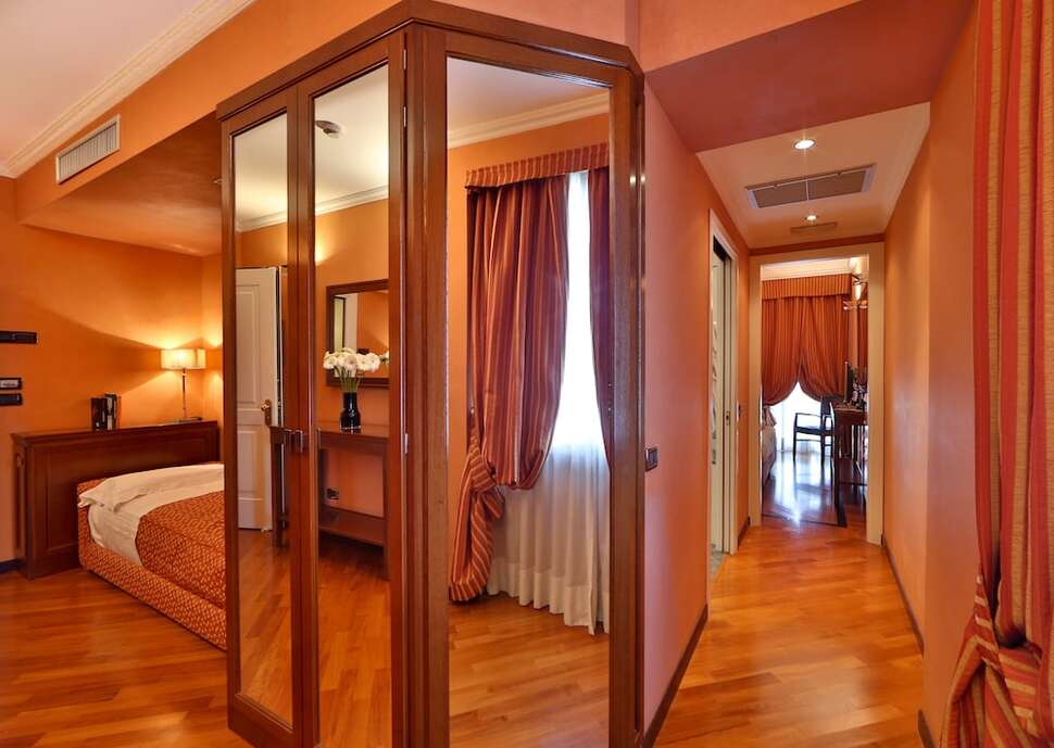 Een foto van Grand Hotel Adriatico Florence