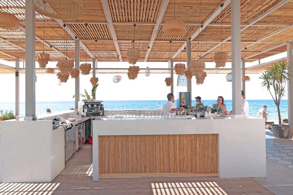 Een foto van de faciliteiten bij Flora Garden Beach Hotel