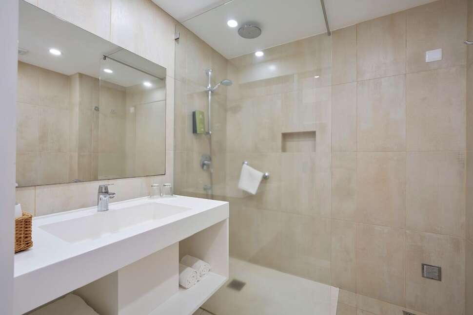 Een foto van Caloura Hotel Resort