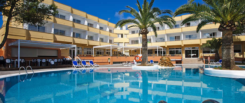 Ein Foto vom Pool im Hotel Spa Sagitario Playa