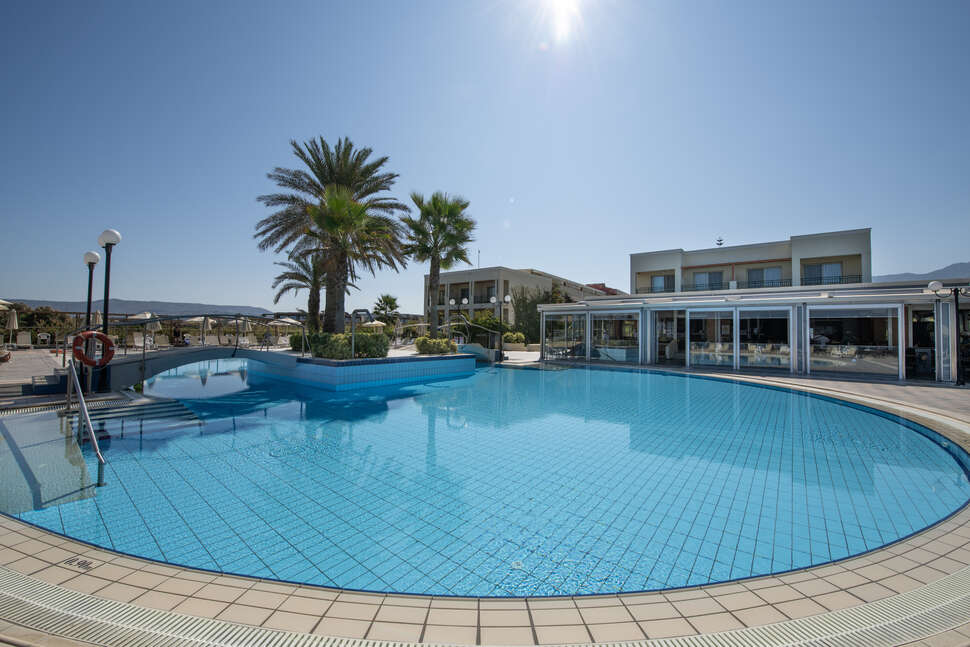Ein Foto Hydramis Palace Beach Resort