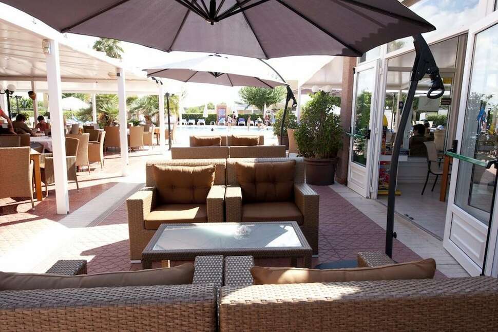 Ein Foto Maribel Apartments