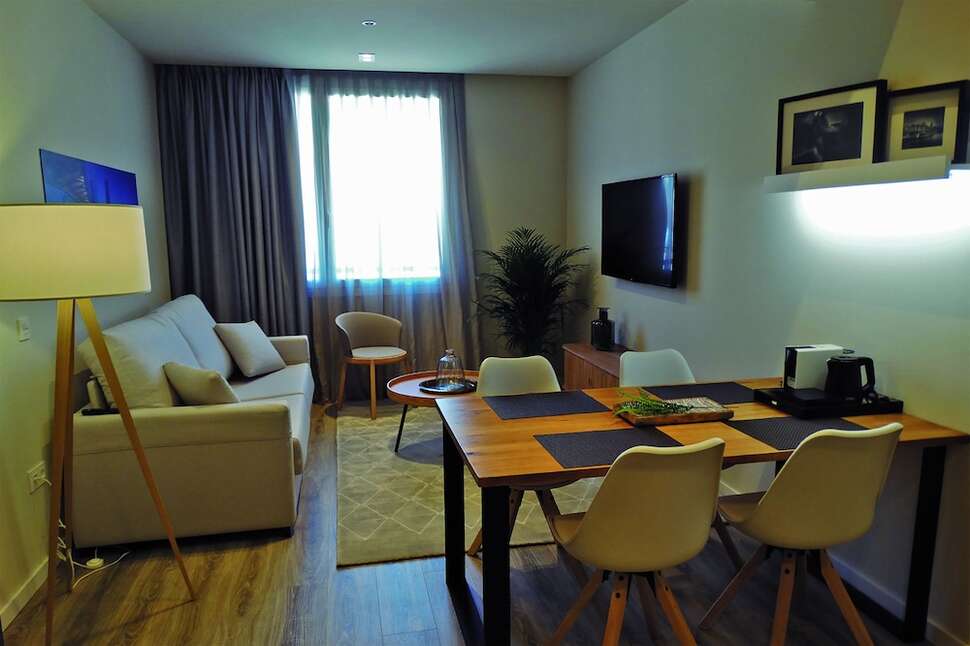 Ein Foto Abba Suites Bilbao City Center