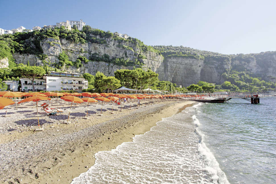 Ein Foto vom Strand beim Hotel & Apartments Le Axidie