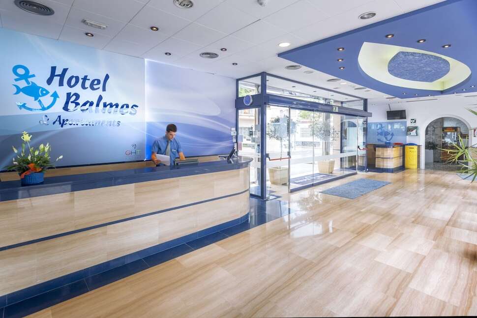 Ein Foto vom Innenbereich im GHT Balmes Hotel Aparthotel & Splash