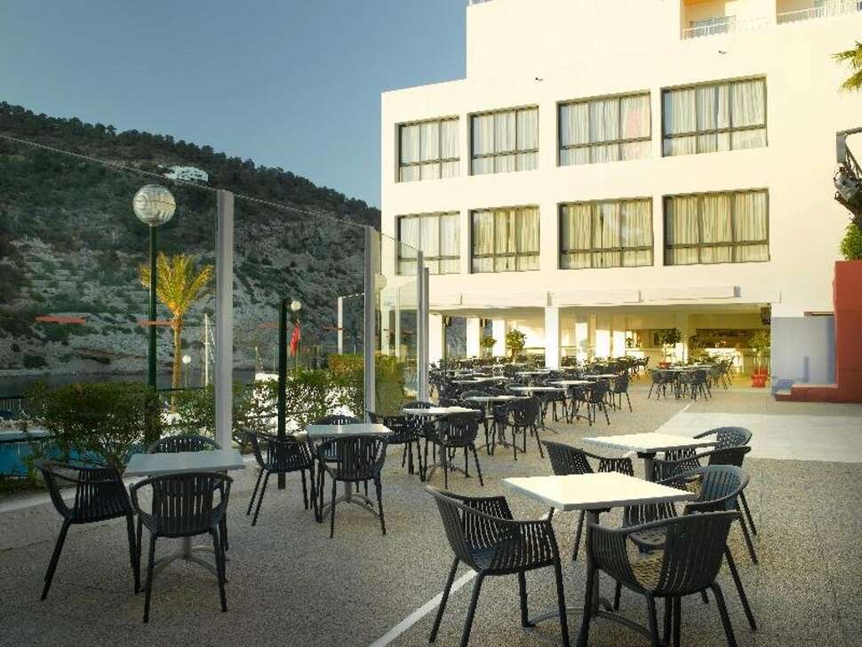 Ein Foto von den Einrichtungen im Palladium Hotel Cala Llonga