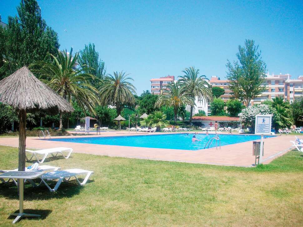 Een foto van het zwembad bij Hotel Surf-Mar by Samba Hotels