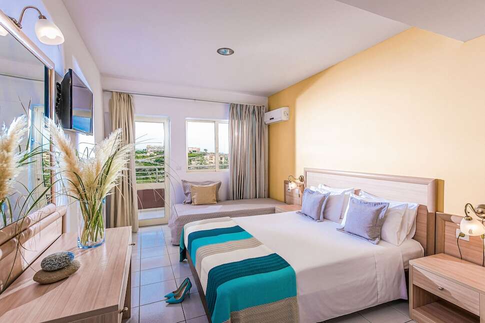 Ein Foto Blue Bay Resort & Spa