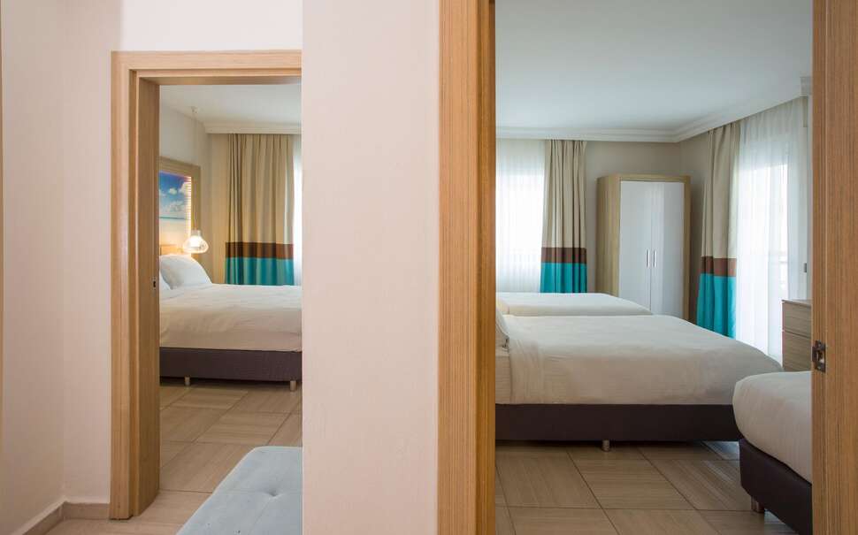 Ein Foto Blue Bay Platinum