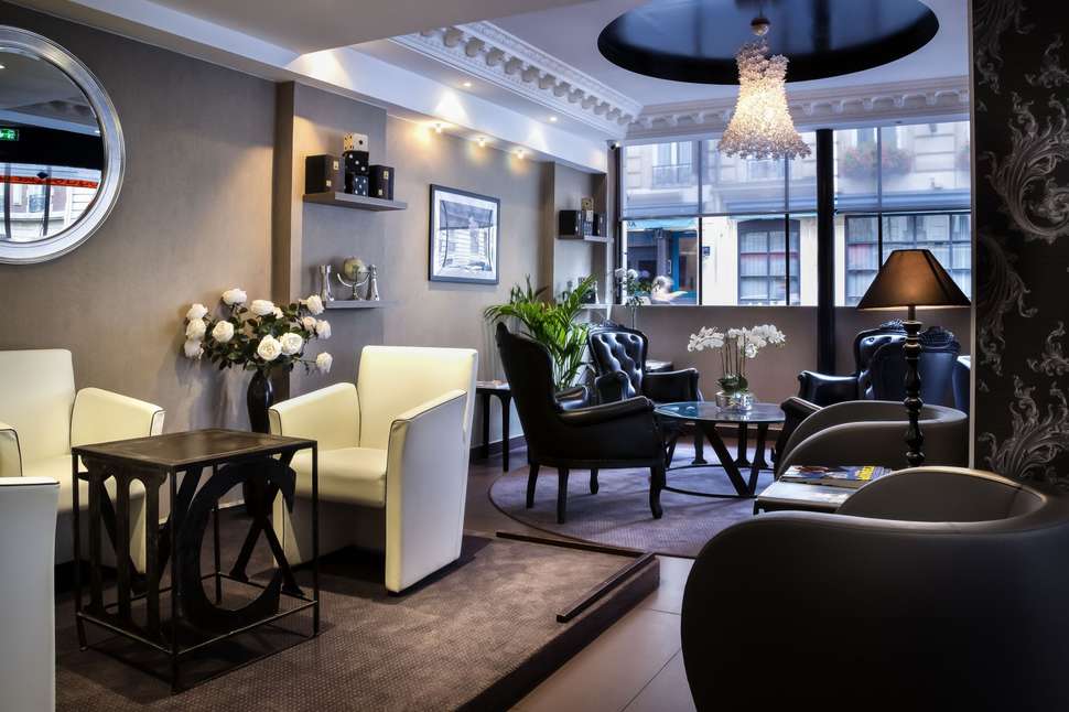 Een foto van het interieur van Hotel Elysees Bassano