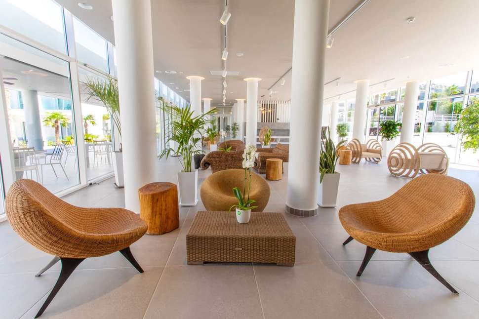 Een foto van het interieur van White Dreams Resort