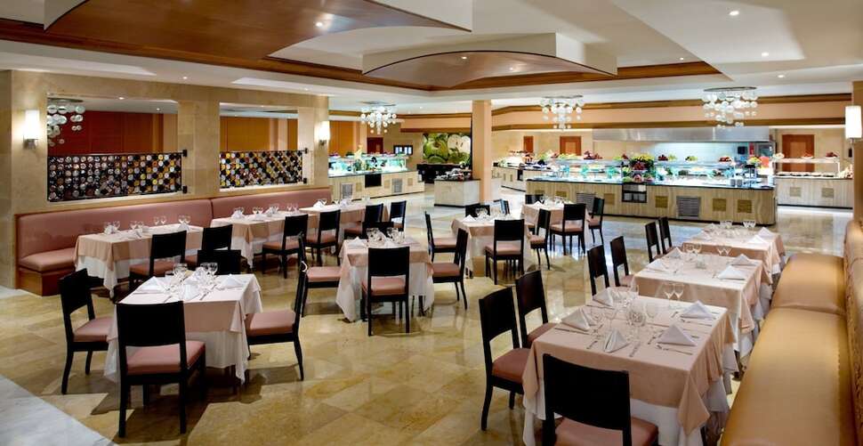 Een foto van de faciliteiten bij Grand Sunset Princess All Suites & Spa Resort