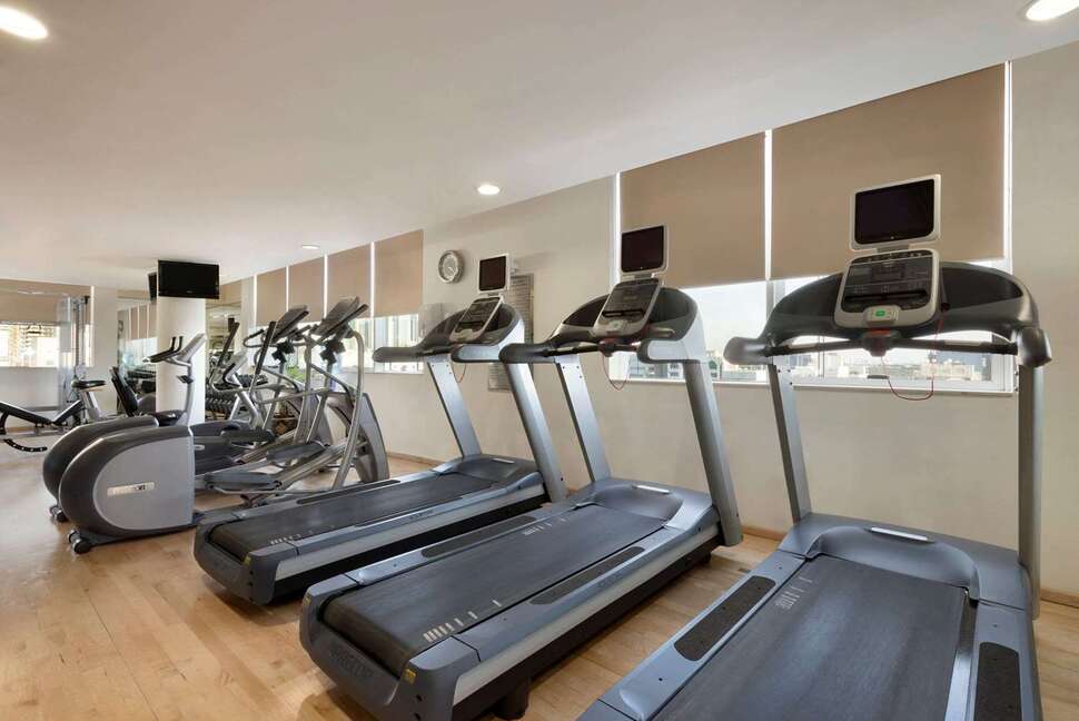 Een foto van Ramada by Wyndham Downtown Abu Dhabi