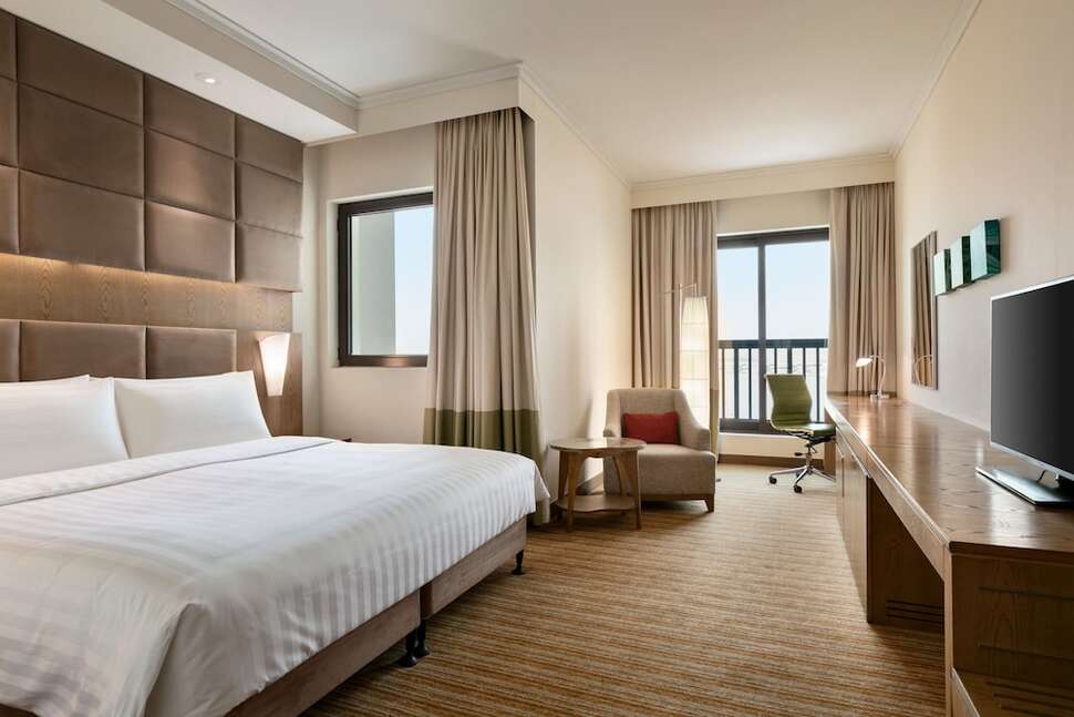 Ein Foto Traders Hotel Qaryat Al Beri Abu Dhabi