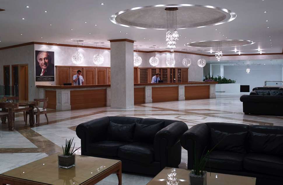 Ein Foto vom Innenbereich im Mitsis Rodos Maris Resort & Spa