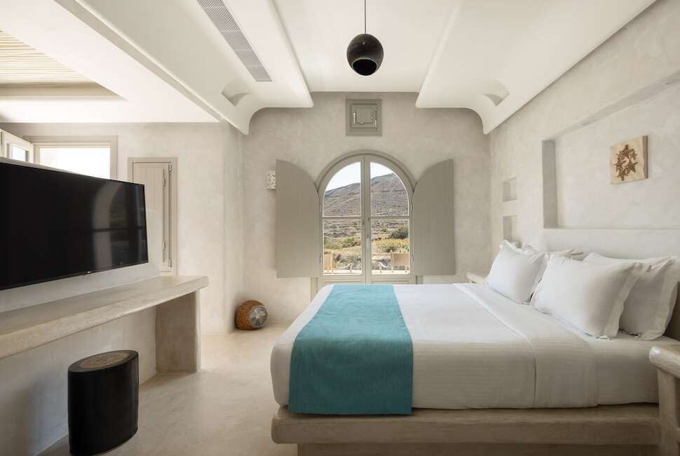 Een foto van Danae Suites Santorini